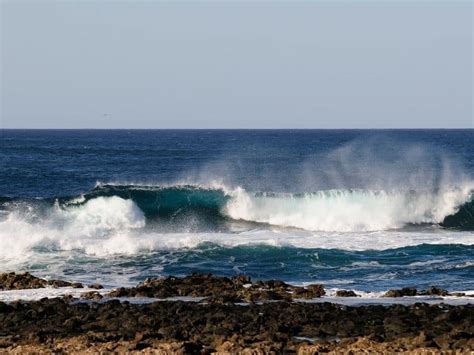 magicseaweed el hierro|The Bubble (Hierro Right) Surf Guide